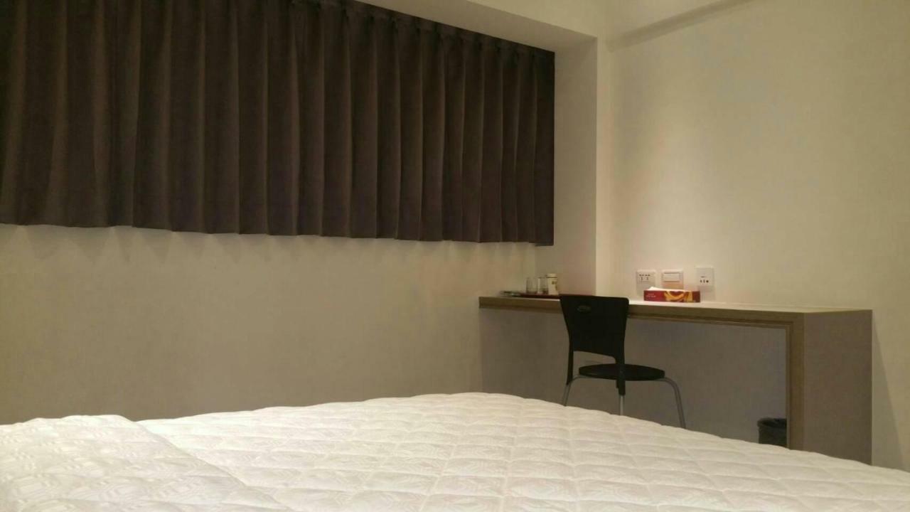 Da Chien Hotel Kaohsziung Kültér fotó